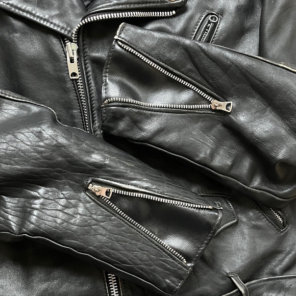 1970s Schott Perfecto Black Leather Motorcycle Jacket - Picture 6 of 11